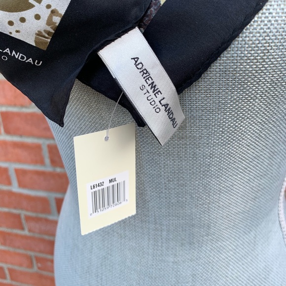 Adreinne Landau large silk scarf - Picture 3 of 8